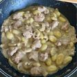 Ñoquis con butifarra y champiñones a la trufa