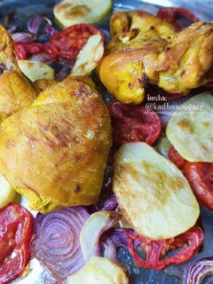 عکسی از دستور مرغ برشته رژیمی بدون روغن 🍗