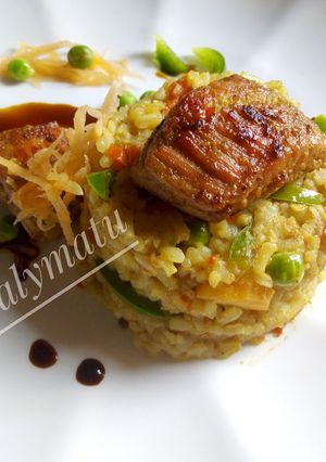 A picture of Short grain fried rice.