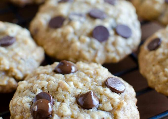 Recipe of Homemade Vickys 5 Ingredient Banana Oat Cookies