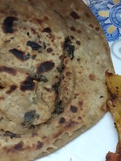 आटे का मसाला पराठा (Aate ka masala paratha recipe in hindi) रेसिपी मुख्य फोटो