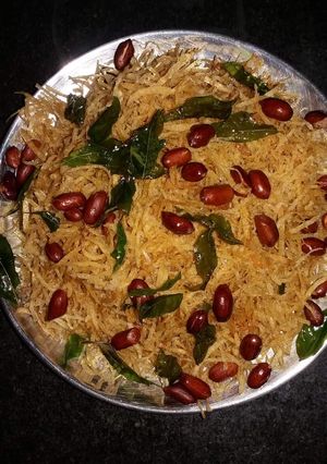 ঝুরি আলুভাজা (jhuri aloo bhaja recipe in bengali) রেসিপির প্রধান ছবি