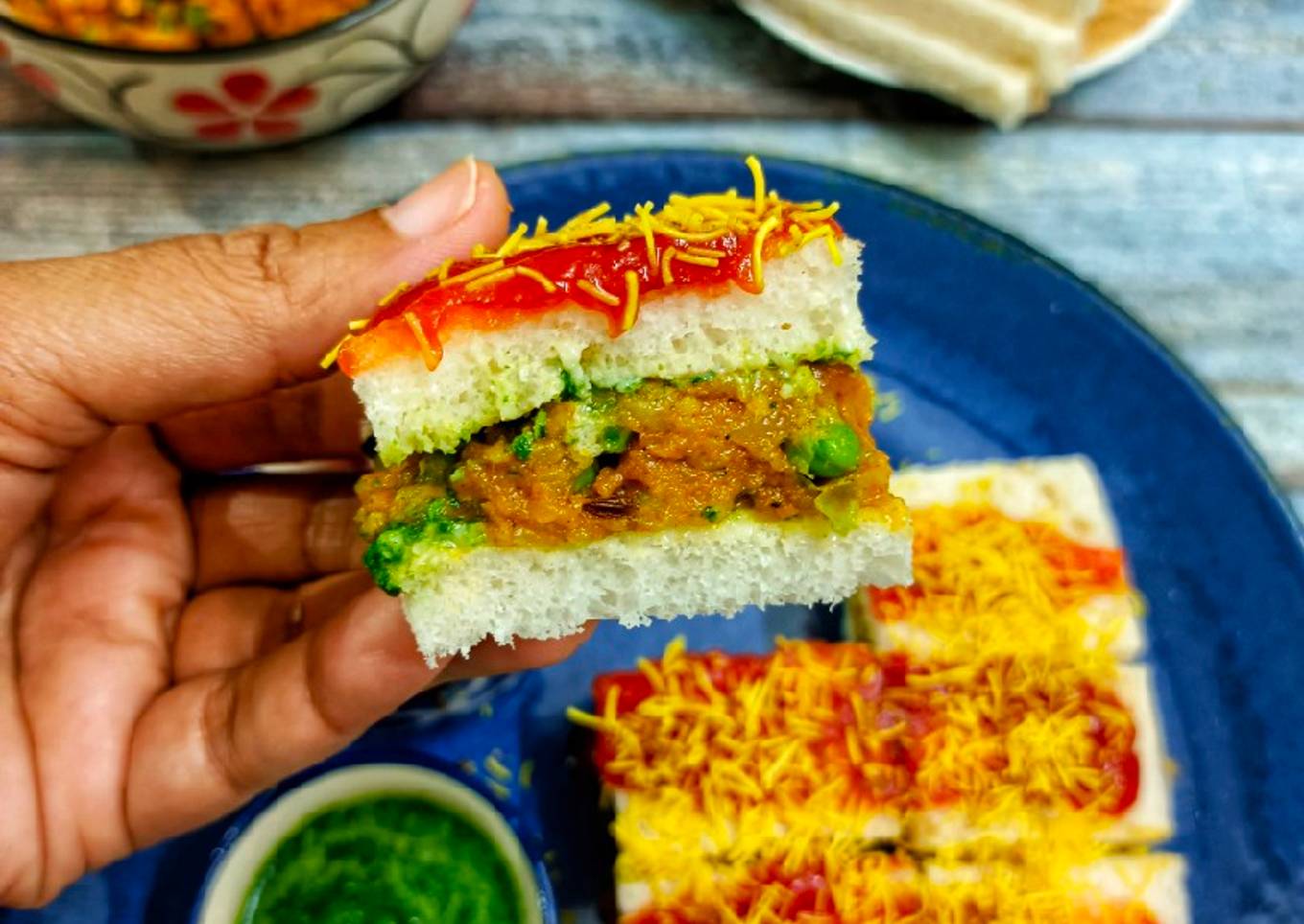 Ahmedabad Style Aloo Matar Sandwich
