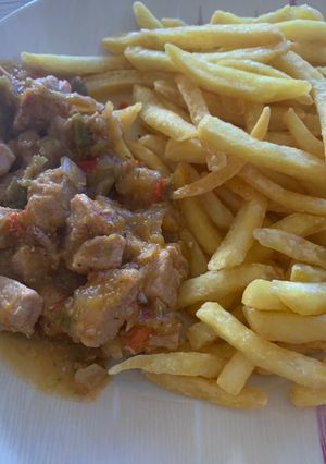 Una foto de Carne en salsa