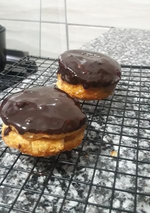 Una foto de Alfajores de coco y dulce de leche