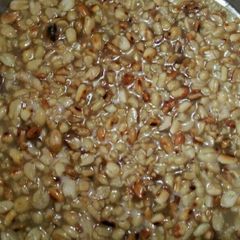 A picture of Moongfali pag.