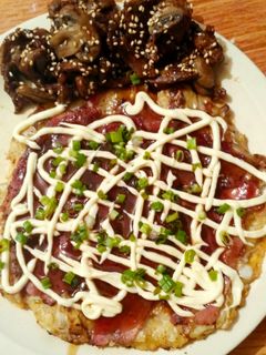 Una foto de Okonomiyaki/Pan Japonés