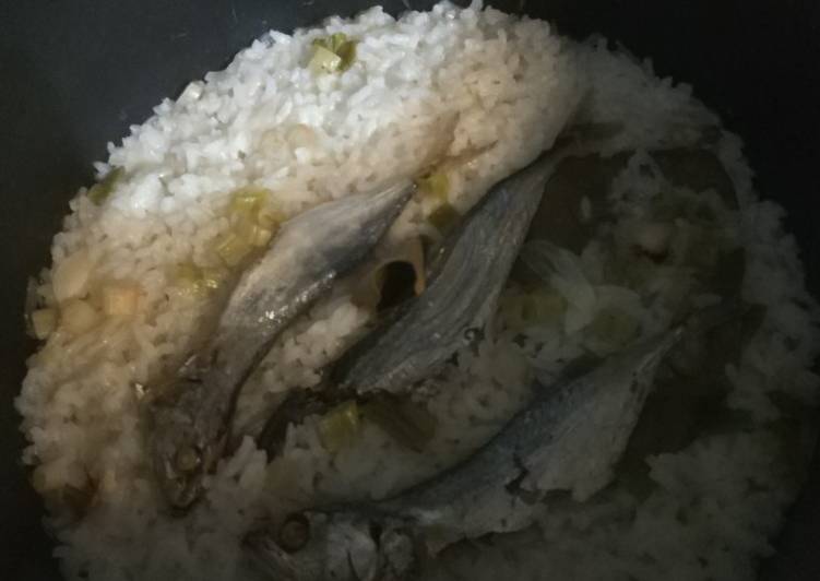 Cara Membuat Nasi Liwet Magicom Santan Yang Gurih