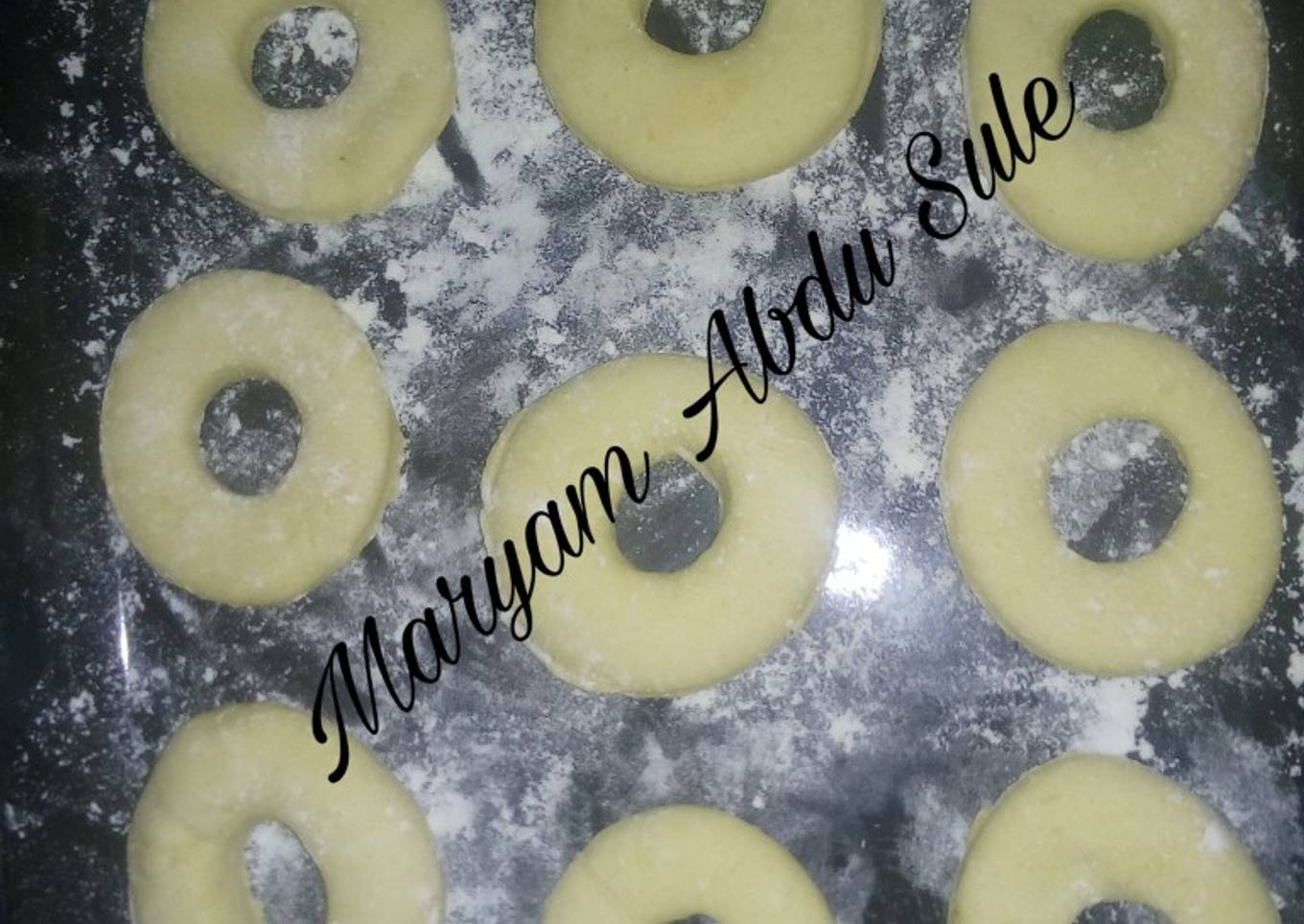 Yadda Ake Donuts Tare Da Awo Daidai a Gida