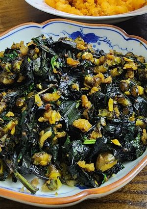Hình của món Ốc xào lá lốt tía tô.