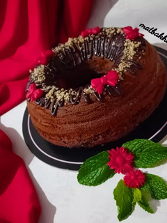 عکسی از دستور کیک شکلاتی گردویی