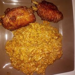 Rice and beans with chicken A picture of Rice and beans with chicken.