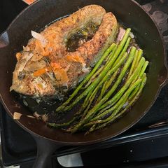 A picture of Skillet cooked Salmon Steak & Asparagus.