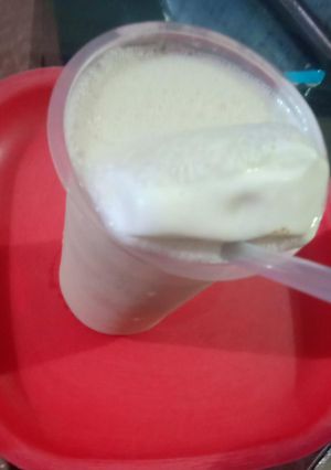 A picture of Cold coffee with ice cream.