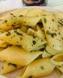 PENNE RIGATI AL 🧄AJO🧄 Y OLIVA 🤩😋🤗🤗😋🤗 by @Sueli❤️🍝😋🤩