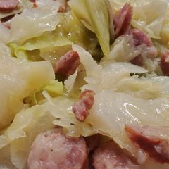 A picture of Instant Pot Conecuh & Cabbage.