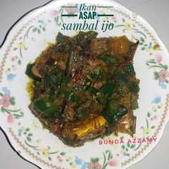 รูปของ Ikan asap sambal ijo😋