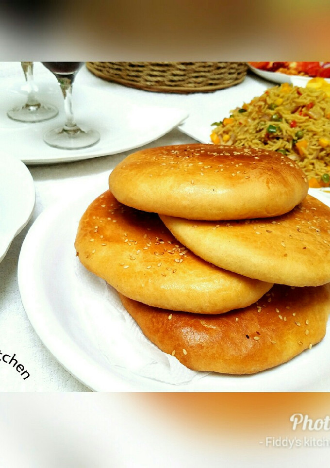 A picture of Flat bread.