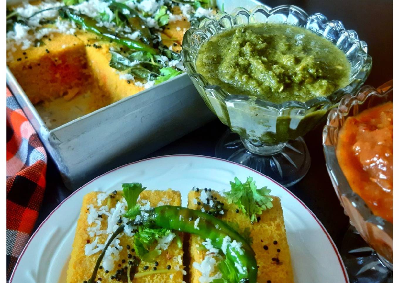 Khaman Dhokla/ Khaman (A Healthy Breakfast & Snacks option)