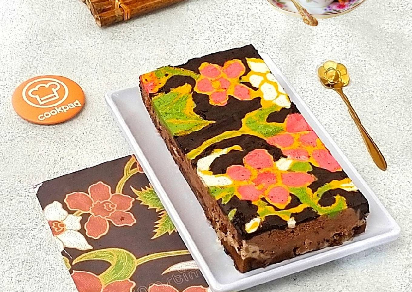 Trio Chicomoca Batik Cake