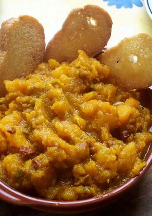 Una foto de Calabaza frita con chorizo de ciervo