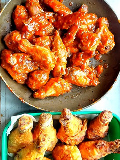 A picture of Sticky wings.
