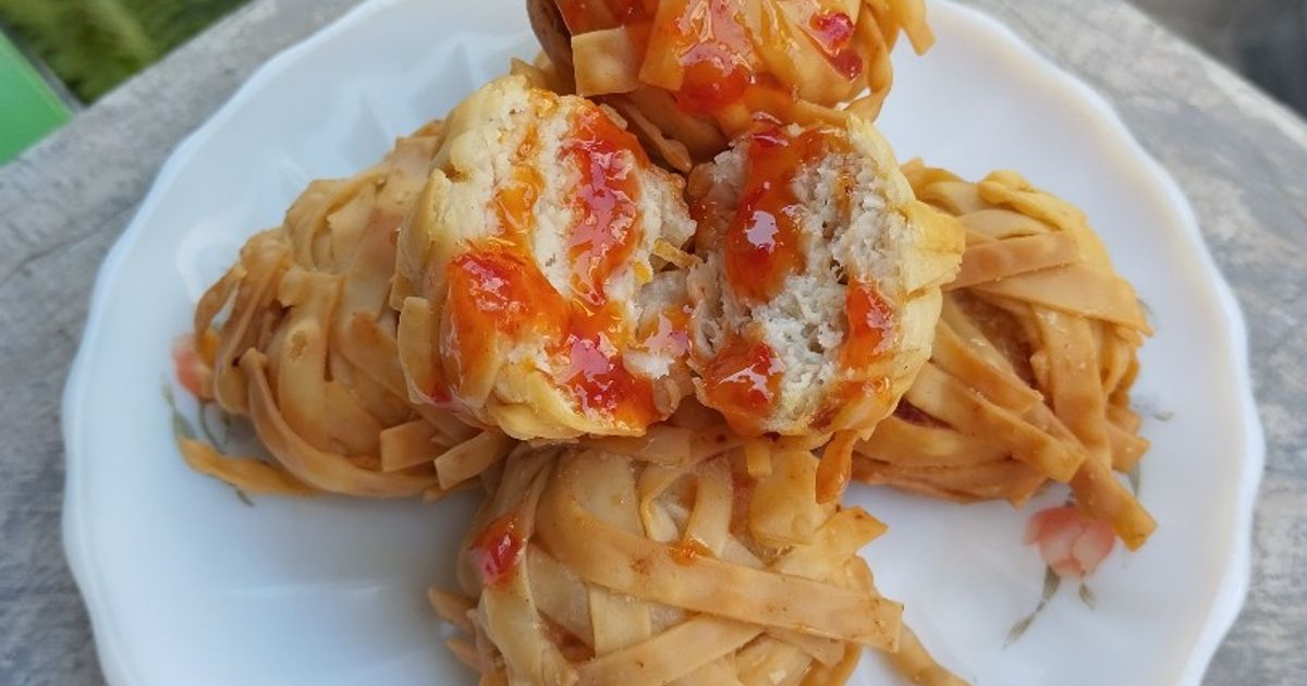 Dim Sum Rambutan Resep Bola Rambutan (Dimsum Goreng) oleh Ermina Mukti - Cookpad