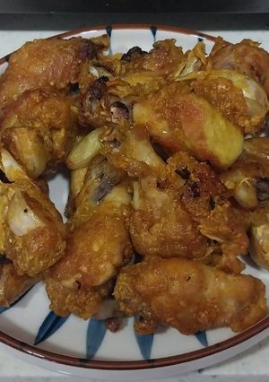Foto resep Sayap ayam goreng bawang putih