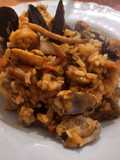 Paella con frutti di mare