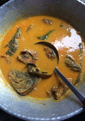 Foto resep Gulai ikan salmon