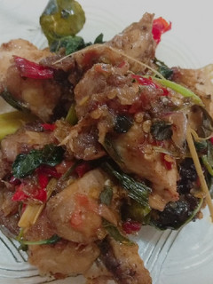 Foto resep Ayam Goreng Daun Kemangi