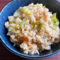A picture of Leek Takikomigohan.