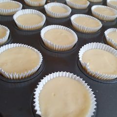 A picture of Emma's goodies mini cheesecakes.