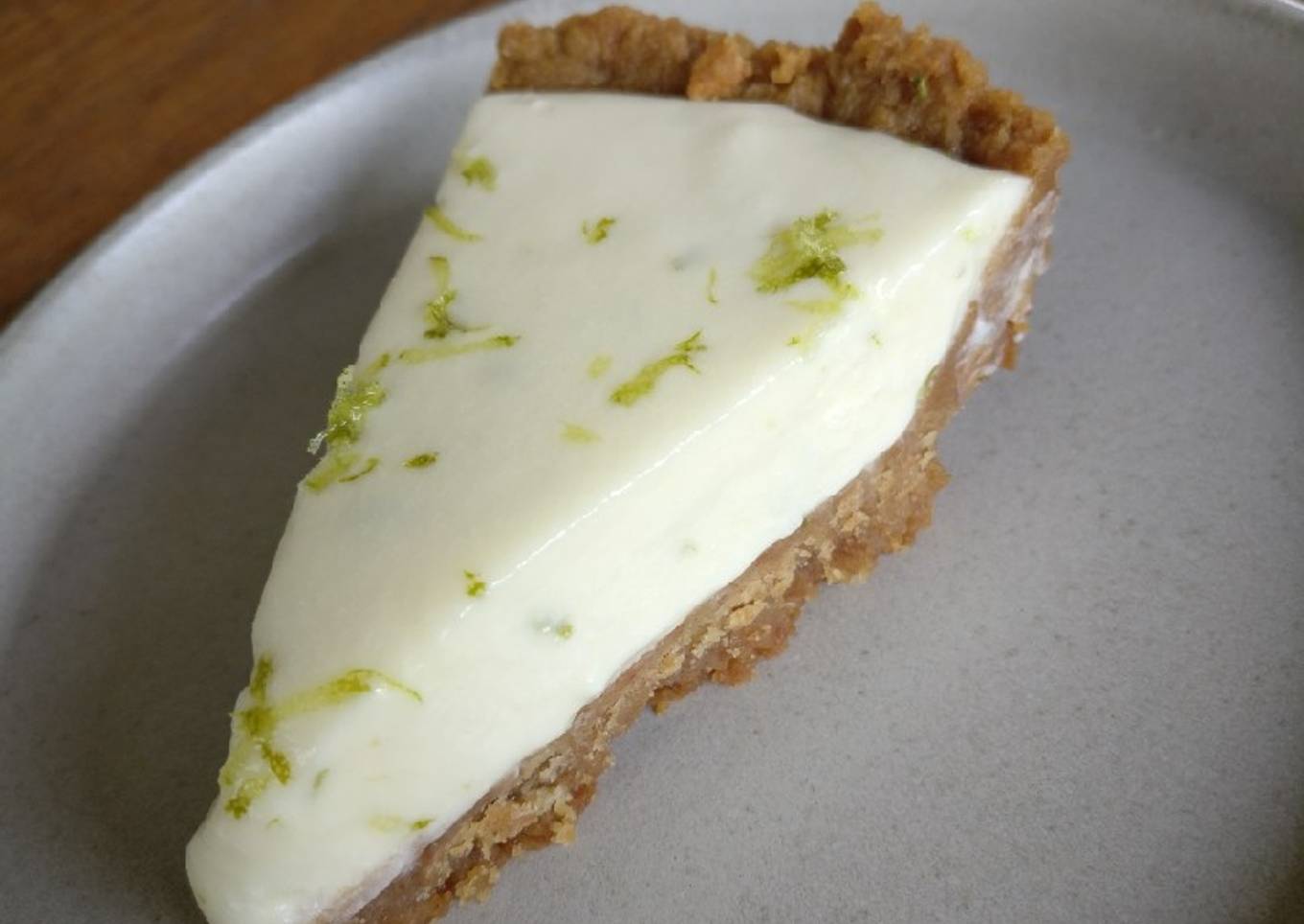 No Bake Key Lime Pie (no oven, no mixer)