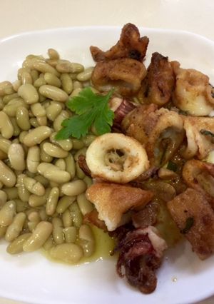 Foto principal de Judías verdinas con calamares