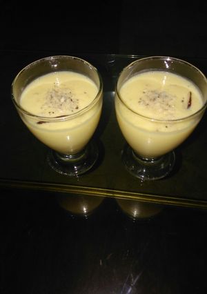 A picture of Mango creamy shake.