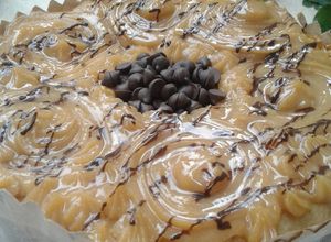 Una foto de Rosca de reyes o Pascua sin manteca con  crema pastelera al dulce de leche 🐫🐫🐫