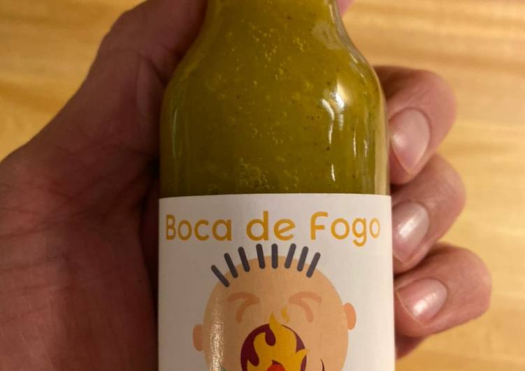 Caribbean Heat! Hot Sauce (Habanero Pineapple)