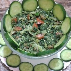 A picture of Dry green chutney.