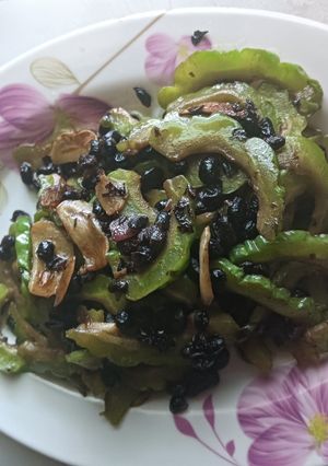 Gambar Peria masak kacang hitam selera kampung