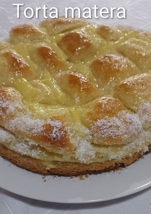 Una foto de Torta matera con crema pastelera 🧉