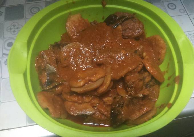 Rendang jengkol campur tongkol