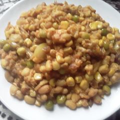 A picture of Beans and corn.