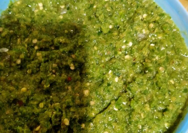 Simple Way to Make Super Quick Homemade Green chilli paste