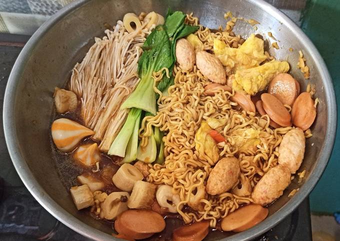Resep Mie Kuah Nyemek Steamboat Resep Mie Kuah Nyemek Steamboat