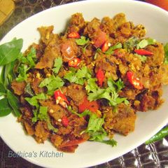 A picture of Kothu Parotta.