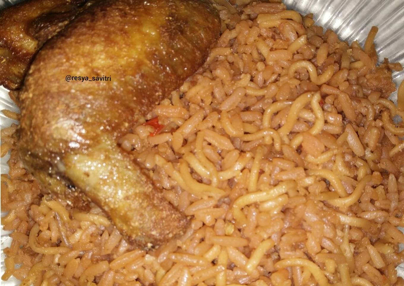 87. Nasi Goreng Mawut + Ayam Goreng