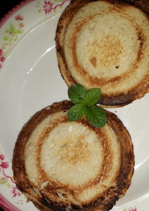 A picture of Toasted sandwich.