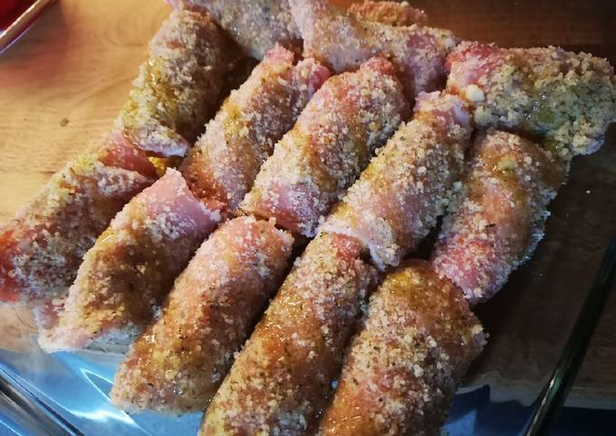 Involtini di lonza panati con Philadelphia e granella di pistacchi