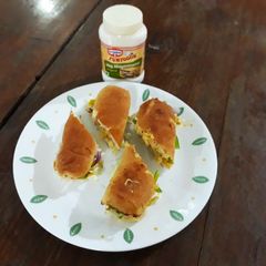A picture of Cold Mayonnaise Sandwich.